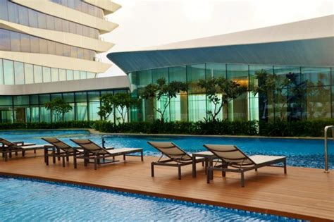conrad hilton manila